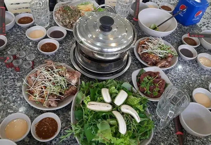 Lẩu Dê “đệ Nhất” Cần Thơ – Hướng Dẫn Chi Tiết Chọn Địa Điểm Và Trải Nghiệm Ẩm Thực Độc Đáo Lẩu Dê “đệ Nhất” Cần Thơ – Hướng Dẫn Chi Tiết Chọn Địa Điểm Và Trải Nghiệm Ẩm Thực Độc Đáo