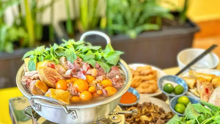 Top Quán Lẩu Gà Lá É Ngon Nhất Bình Thạnh