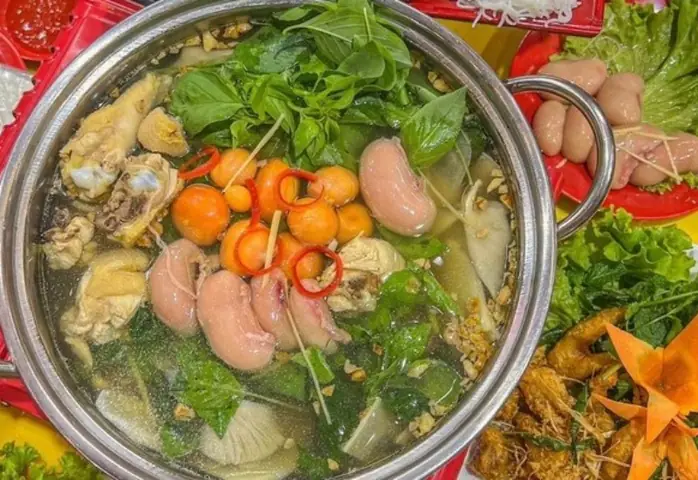 Top 10 Quán Lẩu Gà Lá É Ngon Nhất Hà Nội Không Thể Bỏ Lỡ