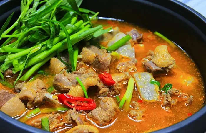 Lẩu Vịt Nấu Chao Quận 7: Đánh Giá Chi Tiết 5 Quán Ngon, Bổ Rẻ Nên Thử