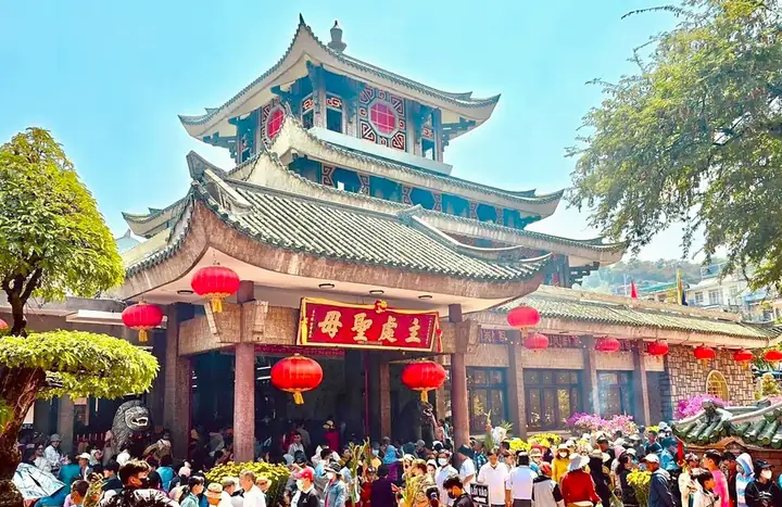 Cẩm Nang Trọn Vẹn Về Lễ Hội Vía Bà Chúa Xứ Gò Tháp: Thời Gian, Ý Nghĩa & Kinh Nghiệm Tham Gia