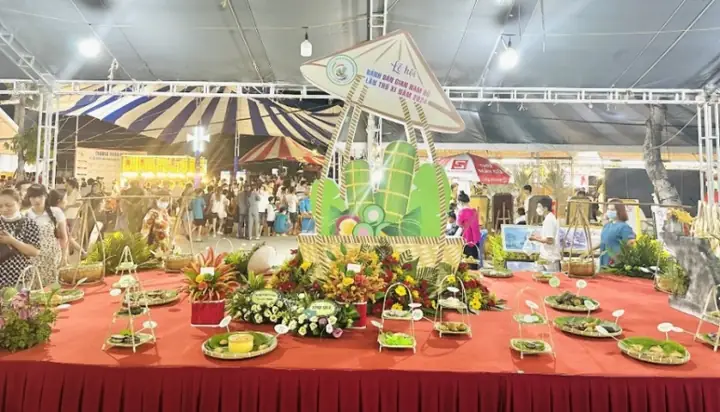 Khám Phá Lễ Hội Dừa Bến Tre – Lịch Trình, Món Ngon Và Trải Nghiệm Du Lịch