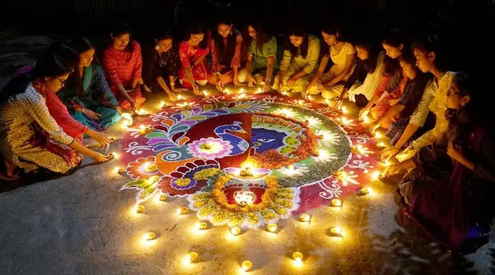 Diwali: Lễ Hội Ánh Sáng Ý Nghĩa Của Người Ấn Độ Diwali: Lễ Hội Ánh Sáng Ý Nghĩa Của Người Ấn Độ