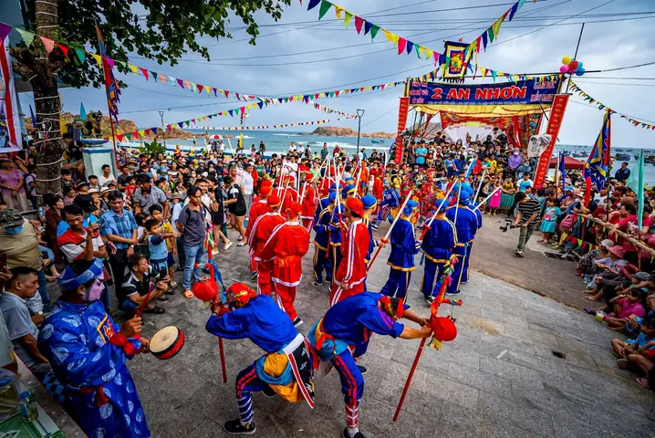 Lễ Hội Cầu Ngư Vạn Đầm Xương Lý: Di Sản Văn Hóa Biển Của Bình Định Lễ Hội Cầu Ngư Vạn Đầm Xương Lý: Di Sản Văn Hóa Biển Của Bình Định