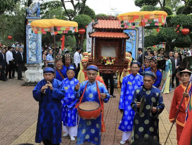 Lễ Hội Chùa Bà Nước Mặn Là Gì? Ý Nghĩa Và Lịch Trình Diễn Ra Lễ Hội Chùa Bà Nước Mặn Là Gì? Ý Nghĩa Và Lịch Trình Diễn Ra