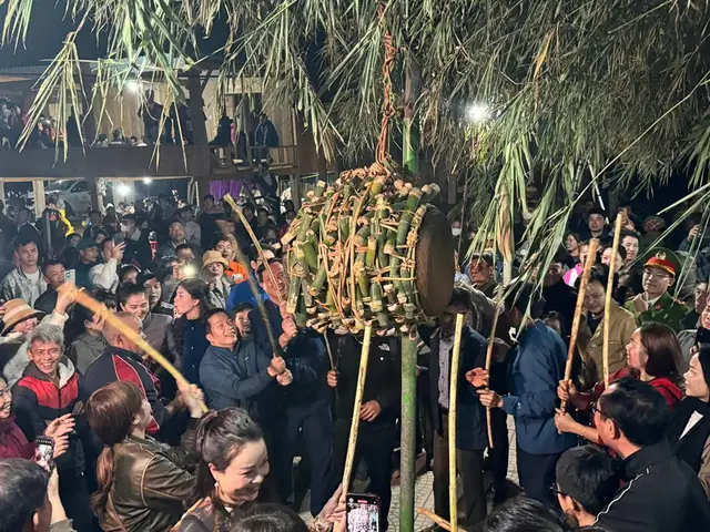 Lễ Hội Đập Trống Của Người Ma Coong: Hành Trình Khám Phá Nét Đẹp Văn Hóa Độc Nhất