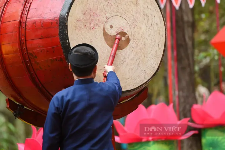 Lễ Hội Đền Huyền Trân Huế: Tìm Hiểu Ý Nghĩa Và Trải Nghiệm Đặc Sắc Lễ Hội Đền Huyền Trân Huế: Tìm Hiểu Ý Nghĩa Và Trải Nghiệm Đặc Sắc