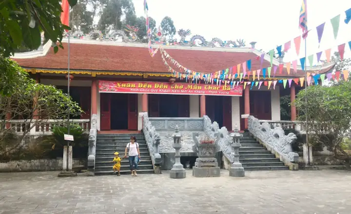Lễ Hội Đền Mẫu Thác Bà: Hành Trình Khám Phá Văn Hóa Tâm Linh Yên Bái