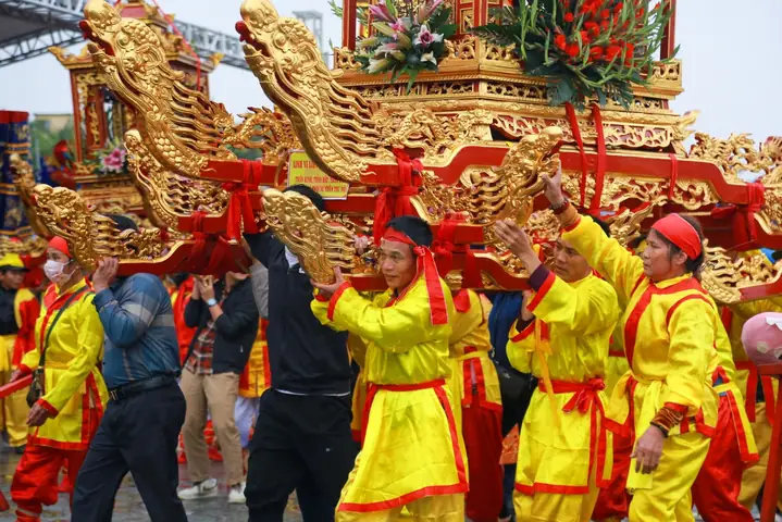 Lễ Hội Đền Trần Thái Bình: Tổng Quan Về Lịch Sử, Ý Nghĩa Và Chương Trình Lễ Hội Lễ Hội Đền Trần Thái Bình: Tổng Quan Về Lịch Sử, Ý Nghĩa Và Chương Trình Lễ Hội