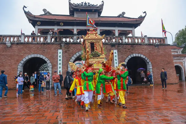 Lễ Hội Đền Trần Thái Bình: Tổng Quan Về Lịch Sử, Ý Nghĩa Và Chương Trình Lễ Hội