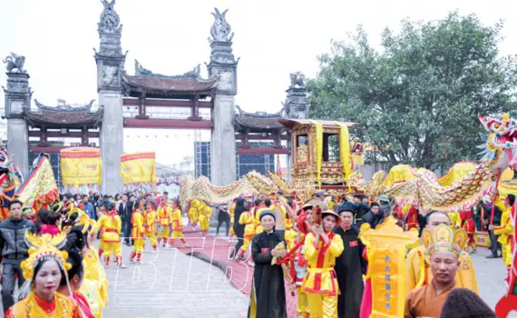 Lễ Hội Đền Trần Thái Bình: Tổng Quan Về Lịch Sử, Ý Nghĩa Và Chương Trình Lễ Hội Lễ Hội Đền Trần Thái Bình: Tổng Quan Về Lịch Sử, Ý Nghĩa Và Chương Trình Lễ Hội