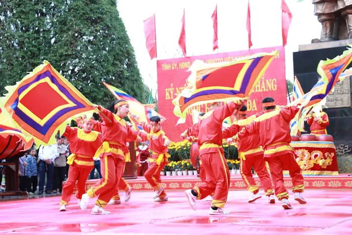 Lễ Hội Đống Đa Tây Sơn Bình Định: Di Sản Văn Hóa Và Trải Nghiệm Du Lịch Lễ Hội Đống Đa Tây Sơn Bình Định: Di Sản Văn Hóa Và Trải Nghiệm Du Lịch