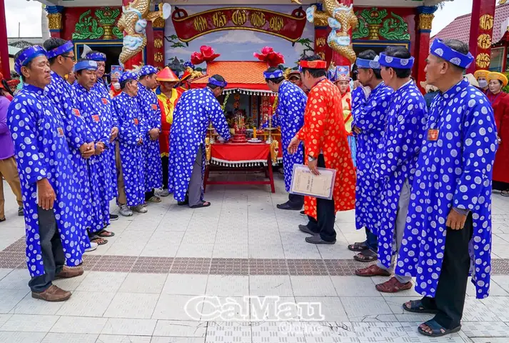 Khám Phá Lễ Hội Nghinh Ông Sông Đốc – Truyền Thống Cầu Ngư Của Ngư Dân Cà Mau