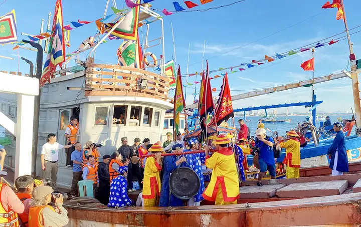 Lễ Hội Nghinh Ông Vũng Tàu: Tất Tần Tật Về Truyền Thống Và Hoạt Động