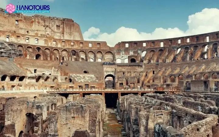 Lịch Sử Đấu Trường La Mã Colosseum: Sự Thật Ít Ai Biết Về Kiệt Tác Cổ Đại Lịch Sử Đấu Trường La Mã Colosseum: Sự Thật Ít Ai Biết Về Kiệt Tác Cổ Đại