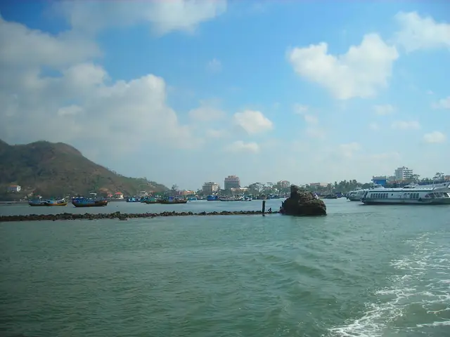 Khám Phá Lịch Sử Vũng Tàu: Hành Trình Từ Thời Phong Kiến Đến Đô Thị Du Lịch Nổi Tiếng