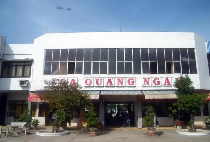 Giờ Tàu Ga Quảng Ngãi: Lịch Chạy, Tuyến Đi, Giá Vé