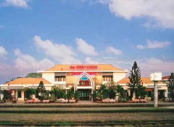 Xem Ngay Bảng Giờ Tàu Tháp Chàm – Lịch Trình Chi Tiết Cho Mọi Chuyến