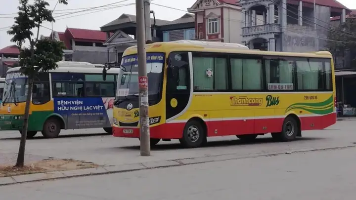 Lộ Trình Xe Khách Hiển Vinh: Hướng Dẫn Chi Tiết Từ A Đến Z