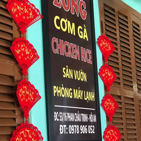 Khám Phá Cơm Gà Long Hội An: Đánh Giá Thực Đơn & Trải Nghiệm