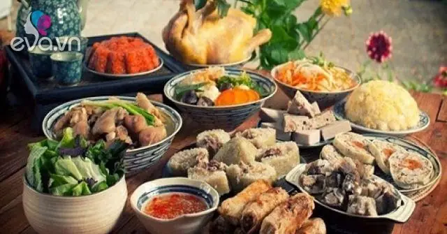 Cẩm Nang Mâm Cỗ Ngày Tết Cổ Truyền Việt Nam: Từ Truyền Thống Đến Biến Tấu Hiện Đại