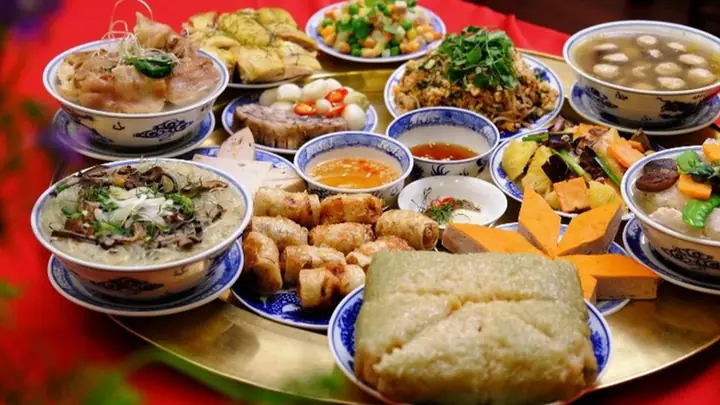 Cẩm Nang Mâm Cơm Cúng Tất Niên Miền Bắc Đầy Đủ & Ý Nghĩa