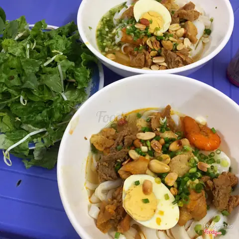 Review Chi Tiết Quán Mì Quảng Bà Vị Hà Nội: Thử Thách Chất Lượng Giữa Lòng Thủ Đô