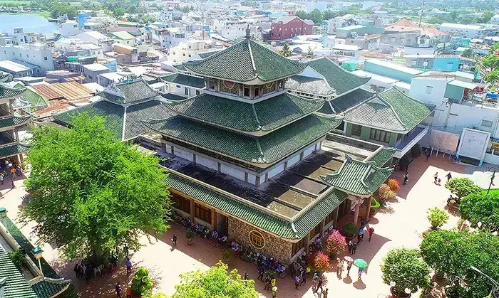 Miếu Bà Chúa Xứ An Giang: Cẩm Nang Khám Phá Điểm Tâm Linh Trứ Danh