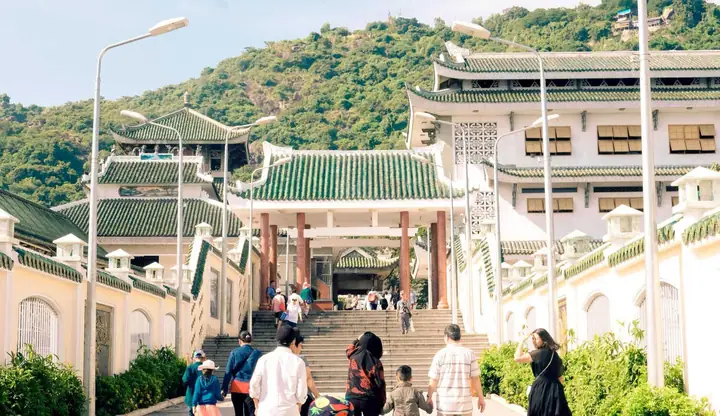 Miếu Bà Chúa Xứ Núi Sam Châu Đốc: Đánh Giá Chi Tiết Về Điểm Đến Tâm Linh Trứ Danh Nam Bộ Miếu Bà Chúa Xứ Núi Sam Châu Đốc: Đánh Giá Chi Tiết Về Điểm Đến Tâm Linh Trứ Danh Nam Bộ