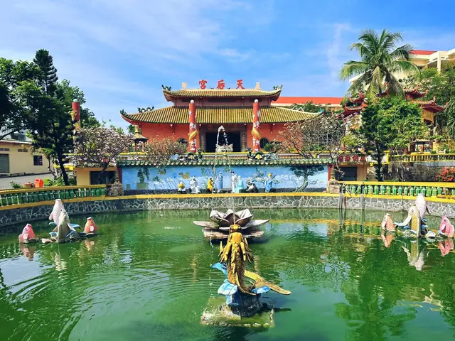 Đánh Giá Chi Tiết Miếu Bà Ngũ Bang Vũng Tàu: Lịch Sử, Ý Nghĩa Và Hướng Dẫn Tham Quan