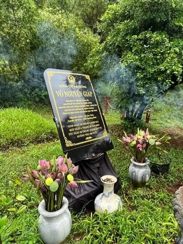Mộ Đại Tướng Võ Nguyên Giáp Là Gì? Mộ Đại Tướng Võ Nguyên Giáp Là Gì?