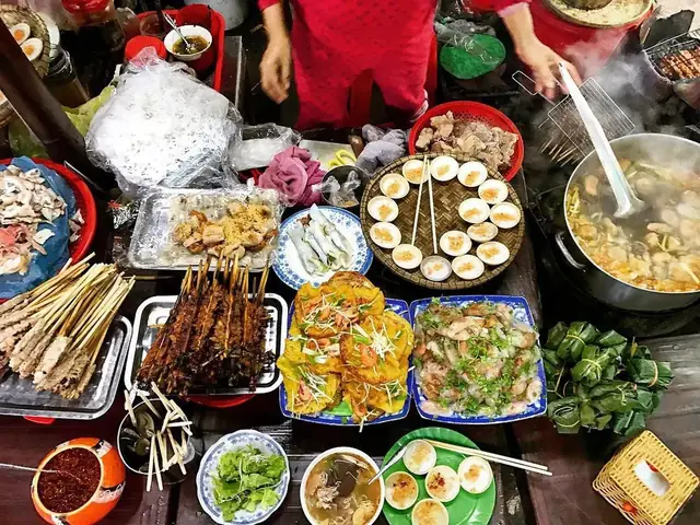 15 Món Ăn Đường Phố Việt Nam Ngon Nổi Tiếng Nhất