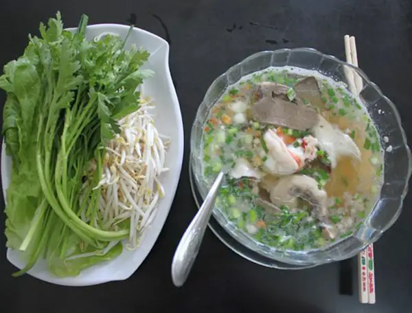 Cẩm Nang Ẩm Thực Miền Tây Nam Bộ: 10 Món Ngon Không Thể Bỏ Qua