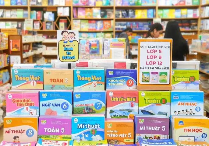 Hướng Dẫn Mua Sách Giáo Khoa Chính Hãng Nhanh Chóng, Uy Tín Cho Mọi Lớp
