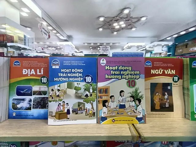 Hướng Dẫn Mua Sách Giáo Khoa Chính Hãng Nhanh Chóng, Uy Tín Cho Mọi Lớp Hướng Dẫn Mua Sách Giáo Khoa Chính Hãng Nhanh Chóng, Uy Tín Cho Mọi Lớp