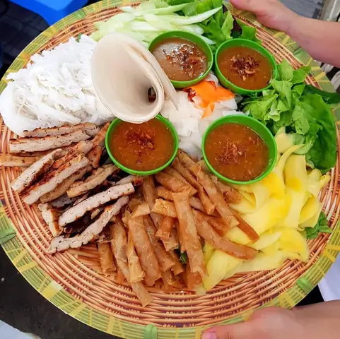 Quán Nem Nướng Nha Trang Ngon Tại Hà Nội Quán Nem Nướng Nha Trang Ngon Tại Hà Nội