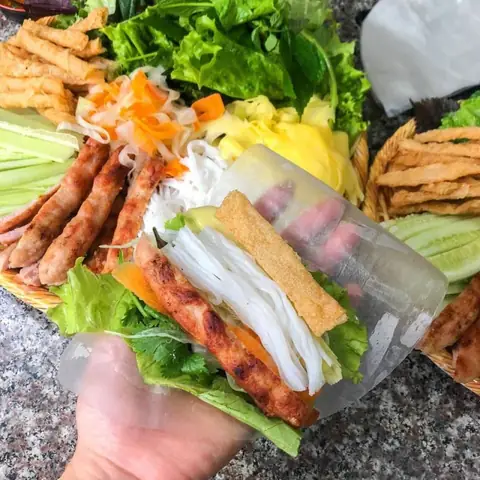 Top 6 Quán Nem Nướng Nha Trang Ngon Nhất Quận Long Biên, Hà Nội