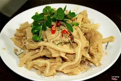 Nem Tai Bà Hồng Cầu Giấy Là Gì? Giải Thích Đầy Đủ