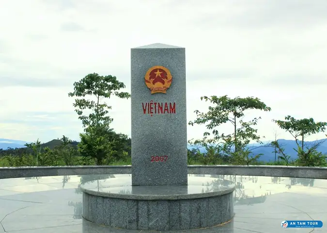Khám Phá Ngã Ba Đông Dương – Điểm Giao Ba Quốc Gia Duy Nhất Việt Nam