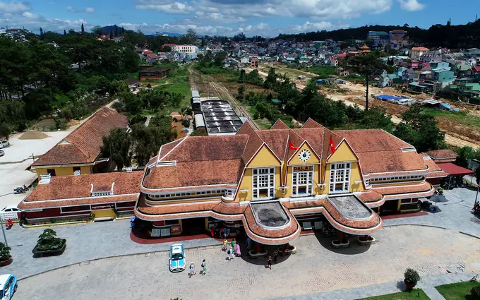 Ga Xe Lửa Đà Lạt: Lịch Sử, Vé, Giờ Mở Cửa