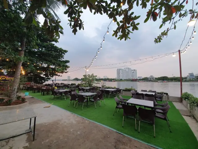 Khám Phá 12 Nhà Hàng Bên Sông Bình Thạnh View Tuyệt Đẹp