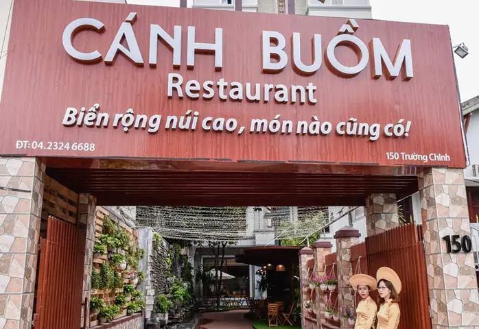 Đánh Giá Nhà Hàng Cánh Buồm Trường Chinh: Thực Đơn & Giá
