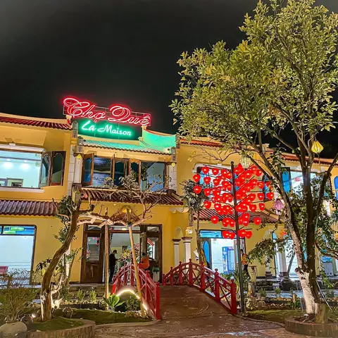 Khám Phá Top 7 Nhà Hàng Chợ Quê Ninh Bình – Địa Chỉ, Giá Và Không Gian