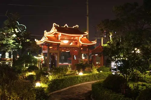 Khám Phá Cố Đô Hội Quán: Địa Chỉ, Menu & Không Gian Độc Đáo Khám Phá Cố Đô Hội Quán: Địa Chỉ, Menu & Không Gian Độc Đáo