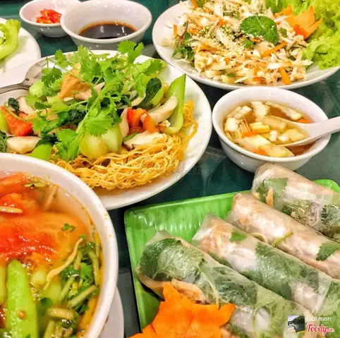 Review Chi Tiết Nhà Hàng Cơm Chay Nàng Tấm: Trải Nghiệm Ẩm Thực Chay Đậm Đà Ở Trung Tâm Hà Nội Review Chi Tiết Nhà Hàng Cơm Chay Nàng Tấm: Trải Nghiệm Ẩm Thực Chay Đậm Đà Ở Trung Tâm Hà Nội
