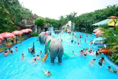 Nhà Hàng Đầm Sen Water Park: Đánh Giá Chi Tiết Và Những Điểm Cần Biết