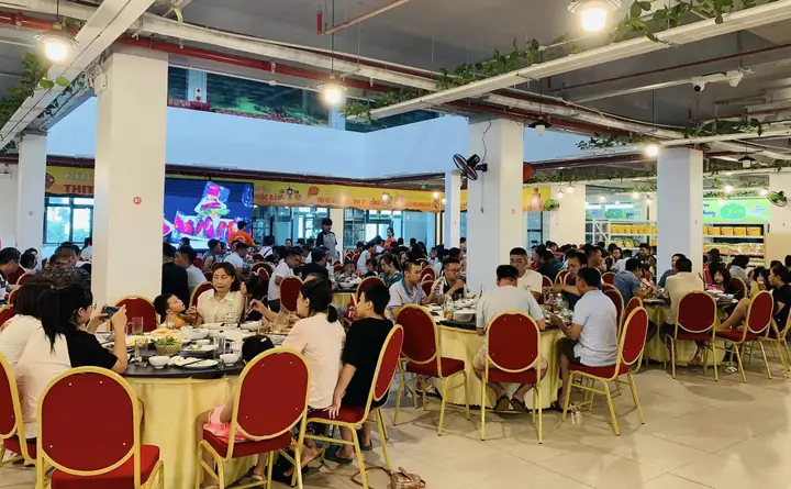 Khám Phá Nhà Hàng Hữu Nghị Ninh Bình – Đặc Sản Dê Núi & Trải Nghiệm Ẩm Thực Địa Phương