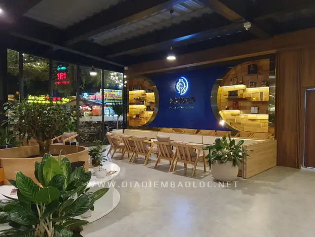 Đôi Dép Bảo Lộc: Trải Nghiệm Trà, Cafe & Resort