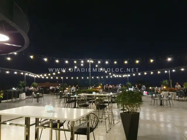 Đôi Dép Bảo Lộc: Trải Nghiệm Trà, Cafe & Resort