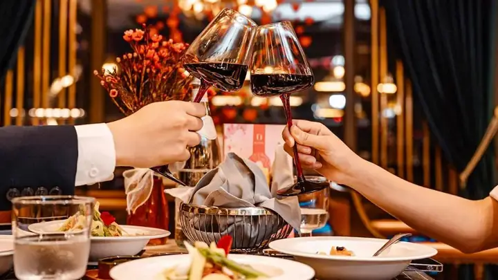Hướng Dẫn Chi Tiết Fine Dining Cho Người Mới Bắt Đầu